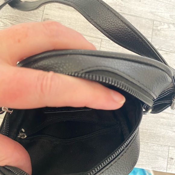 Friends Central Perk Purse Crossbody Bag TV Show Black Danielle Nicole DANI‎ - Picture 7 of 7